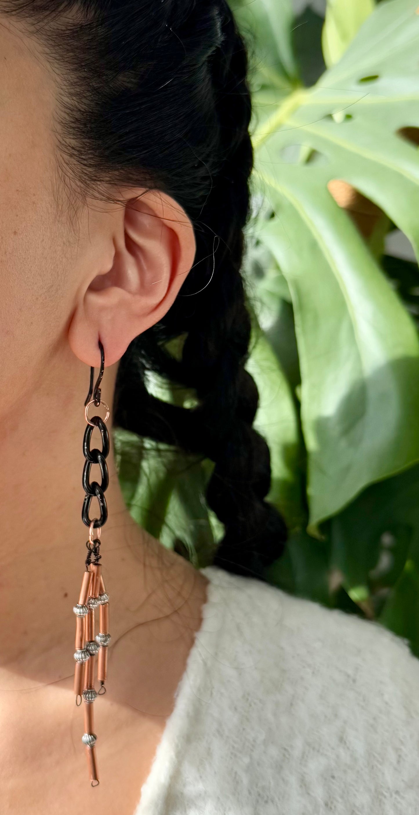 Black chain earrings with copper breads